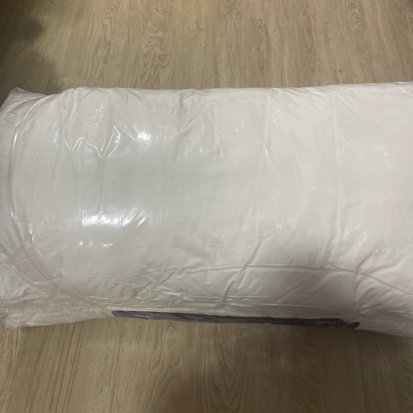 Serta Elite Perfect Sleeper All Sleep Position King Pillows, 2 Pack - Picture 3 of 4